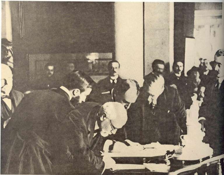 10 Αυγούστου Σαν Σήμερα: 1920 υπογράφεται η Συνθήκη των Σεβρών