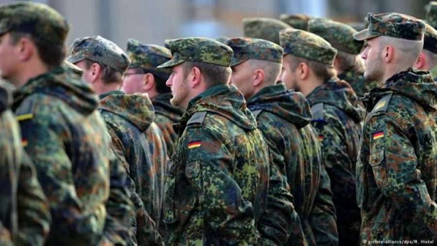 Οι Γερμανοί αποσύρουν στρατιώτες τους από τη Λιθουανία που κατηγορούνται και για αντισημιτισμό