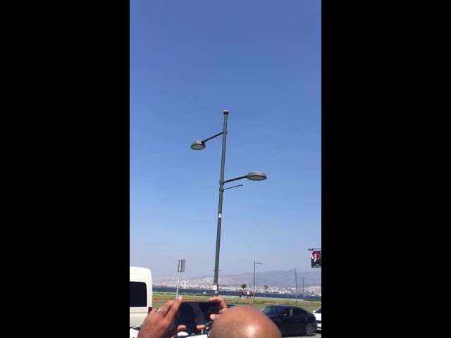 Τουρκικά μαχητικά αεροσκάφη πάνω από το ελληνικό προξενείο στη Σμύρνη-Βίντεο