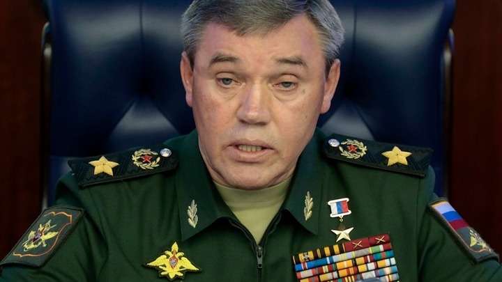 Ο αρχηγός των Ρωσικών ΕΔ επικοινώνησε με τον Διοικητή του ΝΑΤΟ στην Ευρώπη