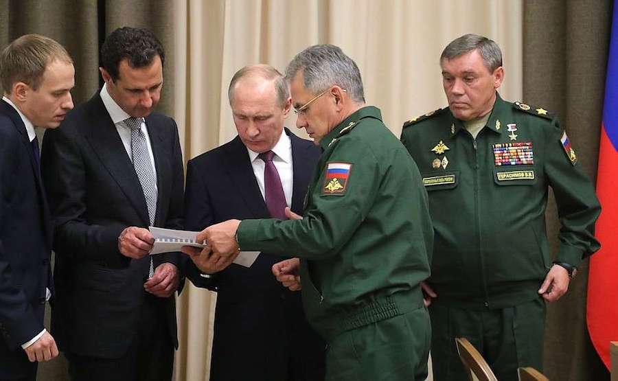 Ο Ρώσος υπουργός Άμυνας παρέδωσε στον Άσαντ επιστολή του Πούτιν