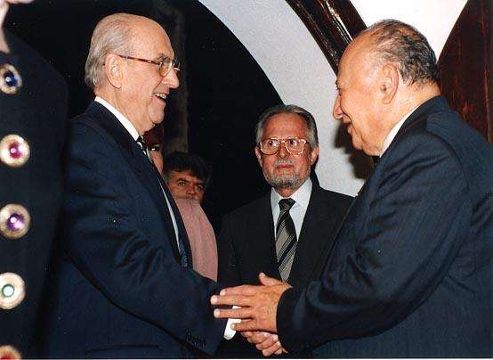 16 Οκτωβρίου σαν Σήμερα: 1995 Παπανδρέου και Κληρίδης ανακοινώνουν το Δόγμα του Ενιαίου Αμυντικού Χώρου