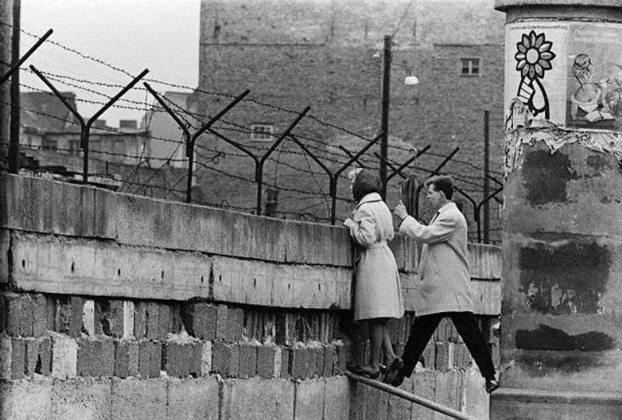 Πτώση Τείχους Βερολίνου 9 Νοεμβρίου 1989! Όχι ο κόσμος δεν έγινε καλύτερος μετά απ΄ αυτό