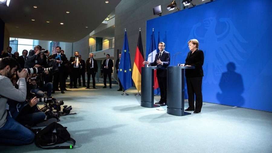 Πιέσεις Μακρόν στο Βερολίνο για αλλαγές στην ΕΕ