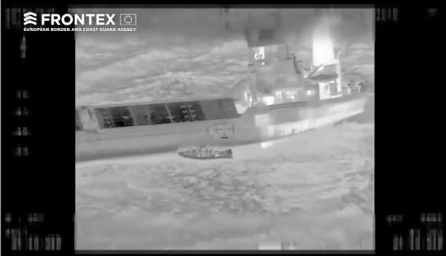 Το ρεσάλτο της Μονάδας Υποβρυχίων Αποστολών στο πλοίο που μετέφερε 6 τόνους κάνναβης! Βίντεο