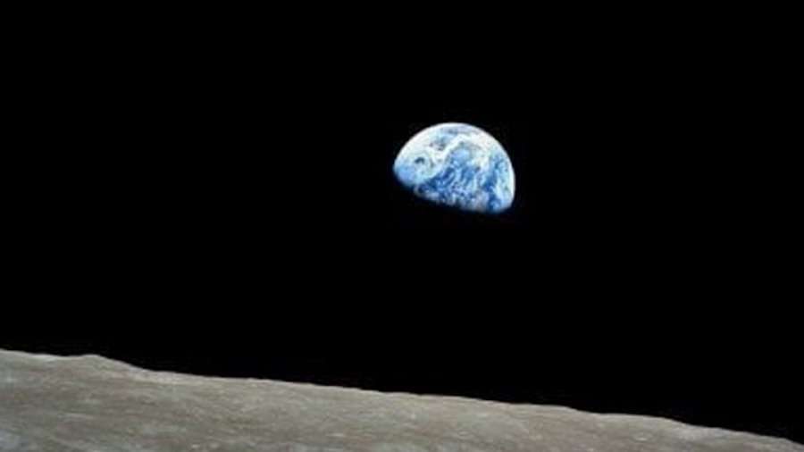 «Η αυγή της Γης» πριν από 50 χρόνια: Η ιστορική φωτογραφία που ελήφθη από το διάστημα