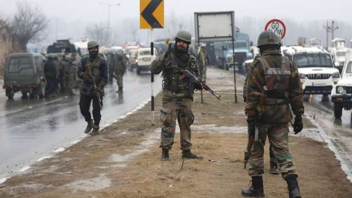 Ινδία: Τέσσερις στρατιώτες κι ένας πολίτης σκοτώθηκαν σε ανταλλαγή πυρών στο Κασμίρ