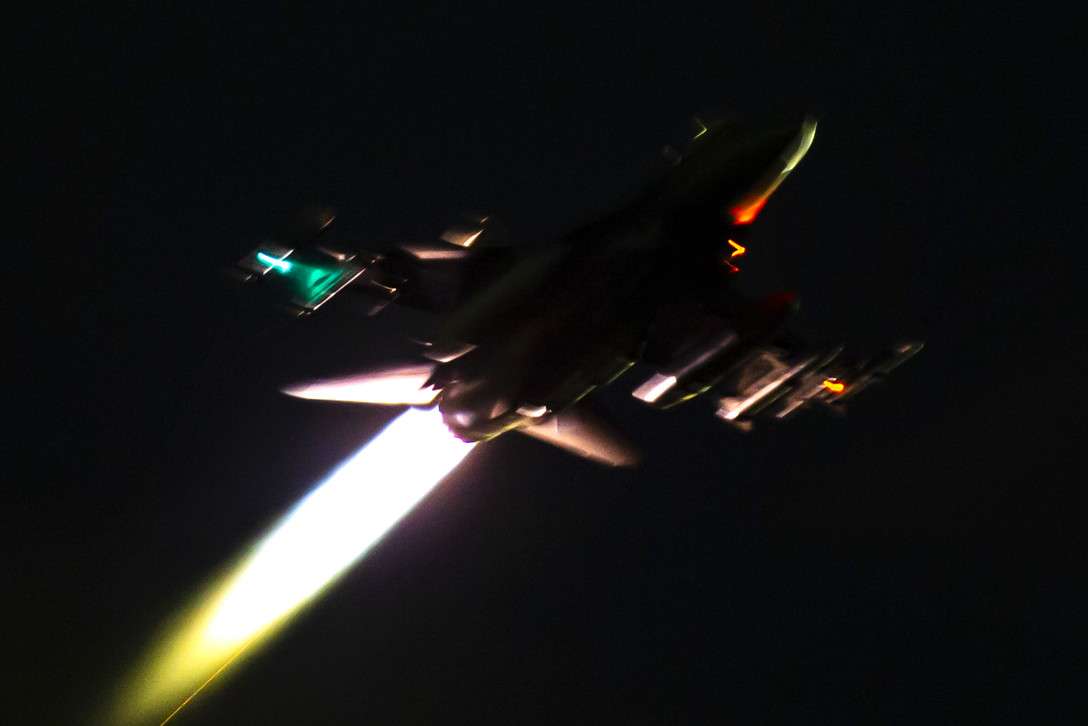 Νυχτερινές πτήσεις ελληνικών F-16, στη Βόρεια Μακεδονία -Βίντεο