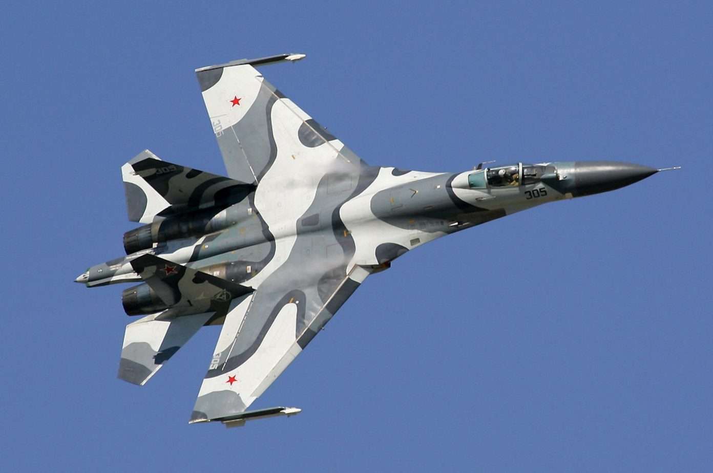 Ρωσικά Su-27 «πήγαν καροτσάκι» γαλλικά Mirage και Rafale στη Μαύρη Θάλασσα