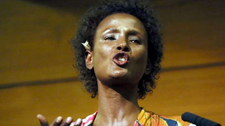 Waris Dirie: Να σταματήσει ο ακρωτηριασμός των γυναικείων γεννητικών οργάνων