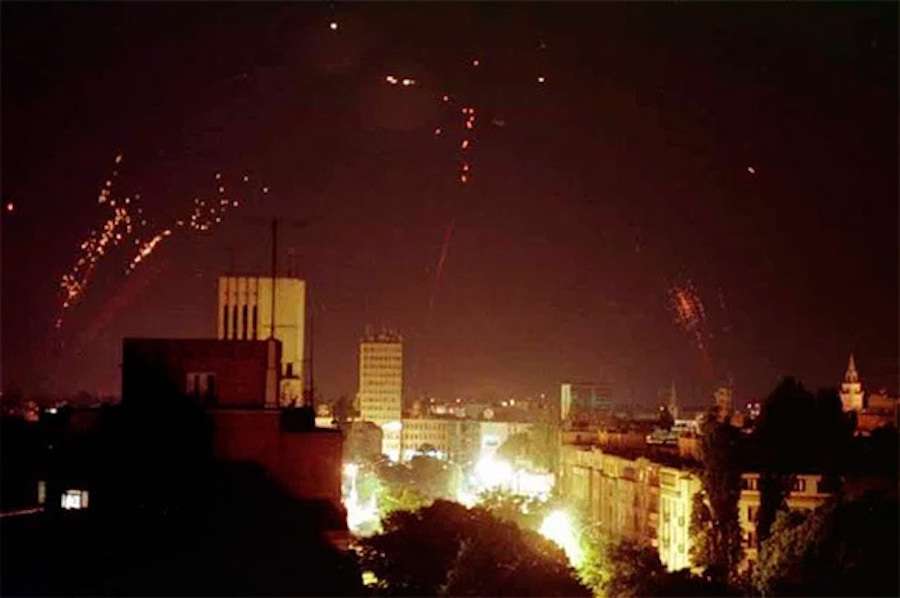 Κόσοβο, 20 χρόνια πριν, όταν «έβρεχε» βόμβες