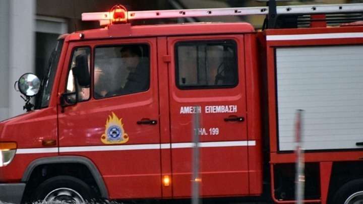 Πυροσβέστης νεκρός σε επιχείρηση κατάσβεσης στη Θεσσαλονίκη