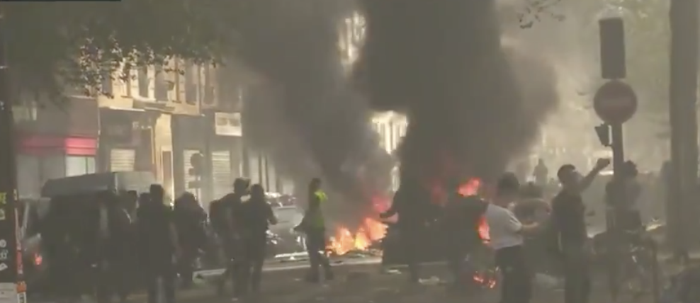 Γαλλία: Συγκρούσεις αστυνομικών και Κίτρινων Γιλέκων