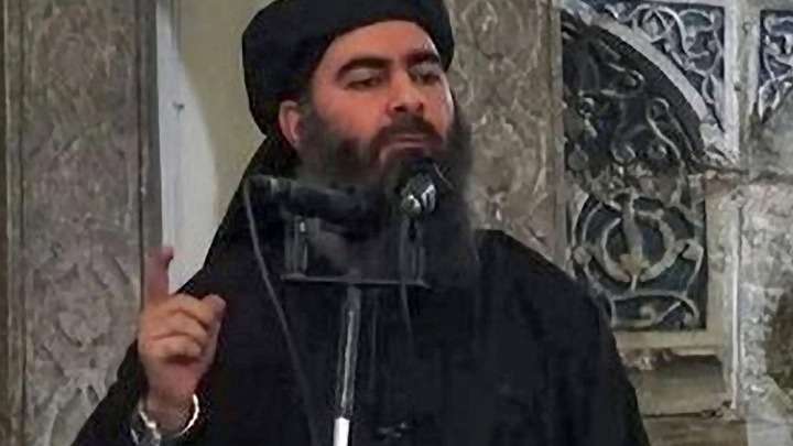 Ο ηγέτης του Ισλαμικού Κράτους εμφανίστηκε και οι ΗΠΑ υπόσχονται να τον δικάσουν