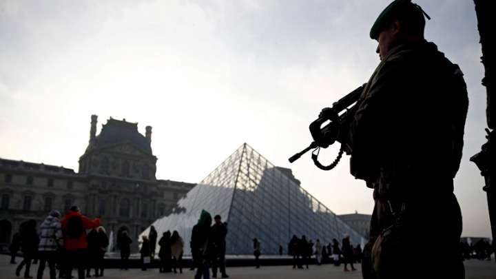 Πρωτομαγιά με 7.400 αστυνομικούς στους δρόμους θα κάνουν στο Παρίσι