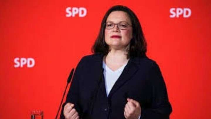Γερμανία: Παραίτηση Νάλες από το SPD και ενδεχόμενο κατάρρευσης του κυβερνητικού συνασπισμού