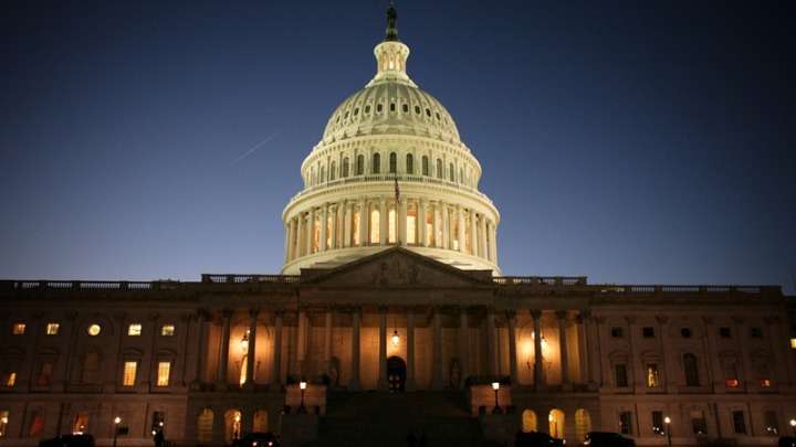 Νομοσχέδιο Μενέντεζ: Ψηφίστηκε από της Γερουσία, τι προβλέπει για την αμυντική συνεργασία με τις ΗΠΑ