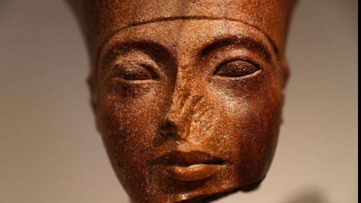 Αίγυπτος: Παρουσιάσθηκε σήμερα από το Μέγα Μουσείο η υπό αποκατάσταση σαρκοφάγος του Τουταγχαμών
