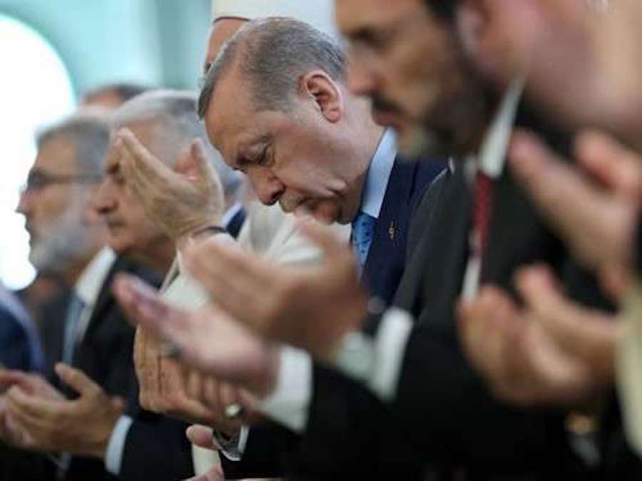Τουρκία: Η πραγματικότητα «θαμπώνει» τη «μαγική εικόνα» που παρουσιάζει ο Ερντογάν