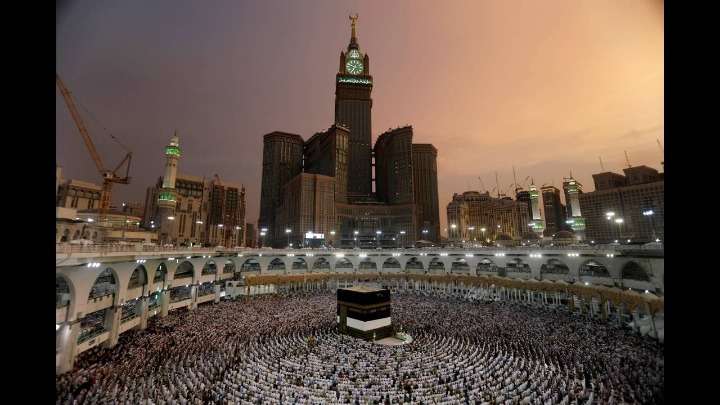 Περισσότεροι από 2 εκατομμύρια μουσουλμάνοι αρχίζουν το προσκύνημα στη Μέκκα