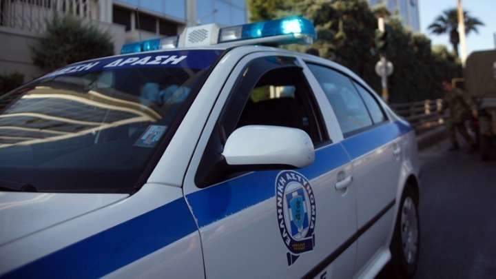 Κύκλωμα παράνομων ελληνοποιήσεων: 30 αστυνομικοί «μπλεγμένοι» - 320.000 ευρώ σε διοικητή ΑΤ