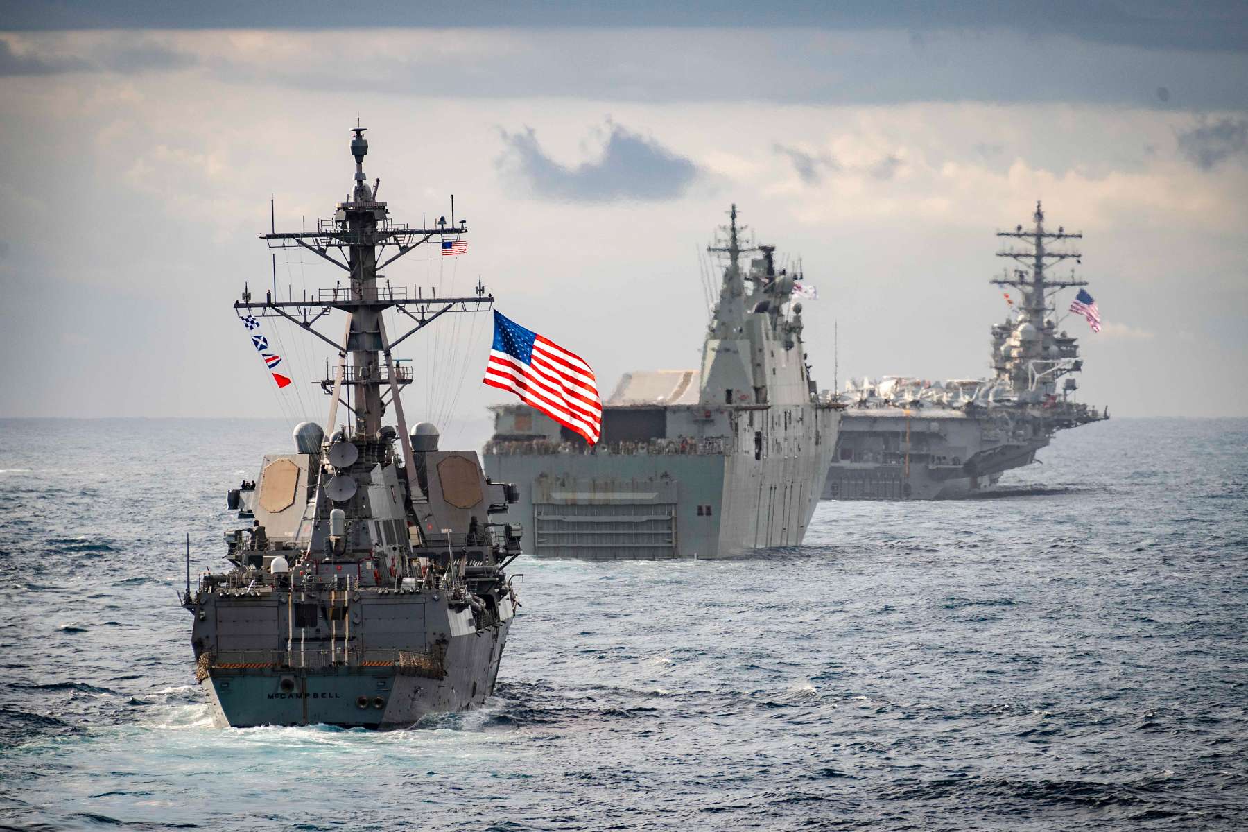 Το ναυτικό των ΗΠΑ υπακούει τον Τραμπ στο θέμα των SEALs