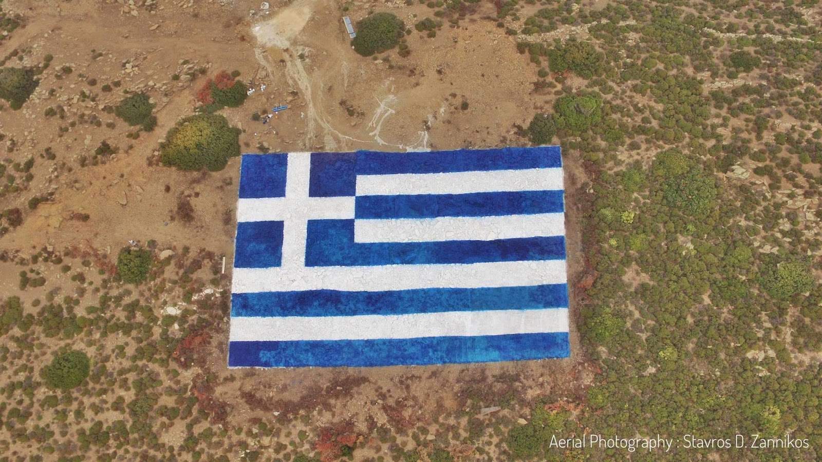 Η μεγαλύτερη ελληνική σημαία βρίσκεται πλέον στις Οινούσσες