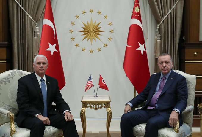 Εκεχειρία στη Συρία μετά από τη συνάντηση Ερντογάν-Πενς και την Τουρκία να ΄χει πάρει όσα ήθελε