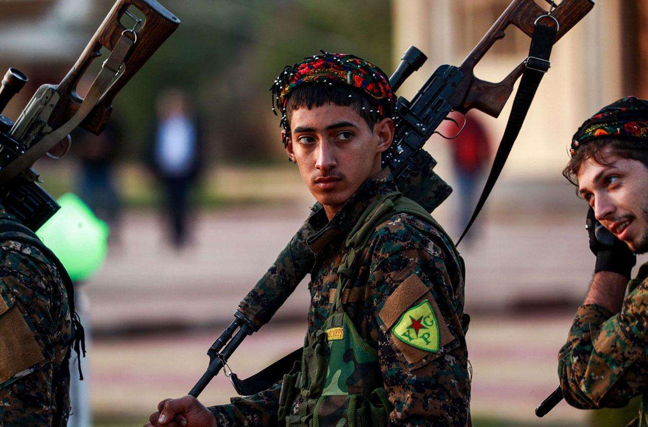 Η Μόσχα καλεί τους Σύριους Κούρδους να ενταχθούν στο  στρατό του Άσαντ