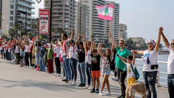 Λίβανος: Το ΔΝΤ απαιτεί να φύγουν οι διαδηλωτές από τους δρόμους