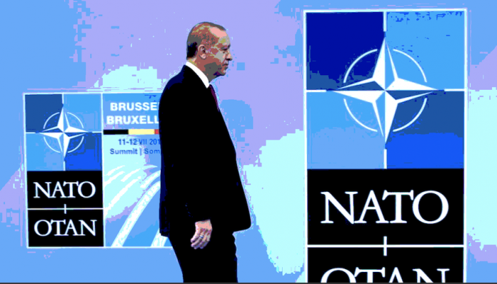  Ο πόλεμος, η Τουρκία και η διεύρυνση του ΝΑΤΟ.