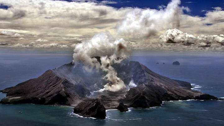 Νέα Ζηλανδία: Ηφαιστειακή έκρηξη ,υπάρχουν τραυματίες και αγνοούμενοι