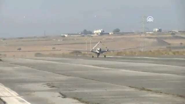 Οι Τούρκοι έστειλαν το πρώτο Bayraktar στην κατεχόμενη Κύπρο! Εμείς δεν στείλαμε F-16 για airshow!