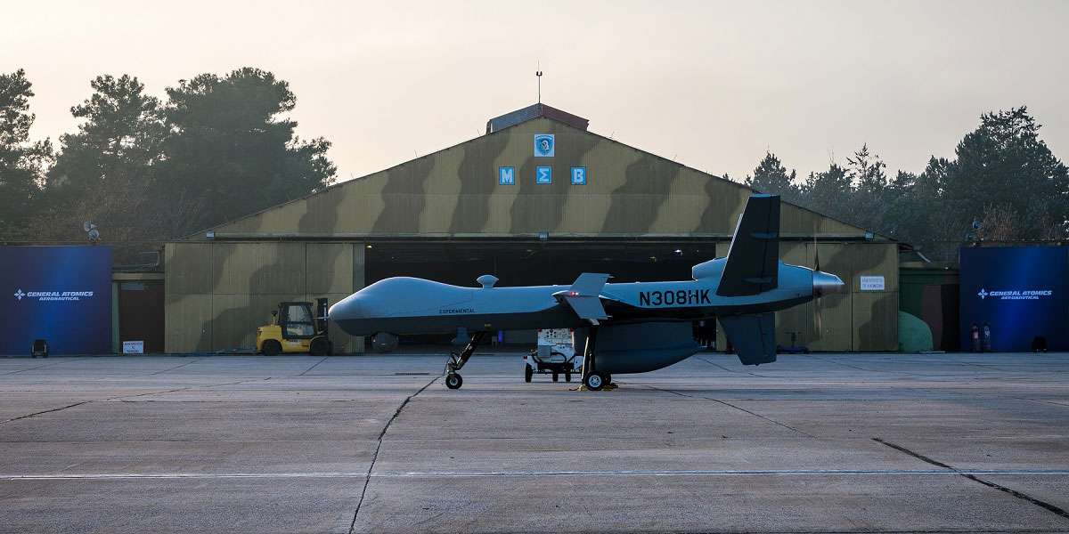 Το MQ-9 παρουσιάστηκε στην 110 Πτέρυγα Μάχης στη Λάρισα