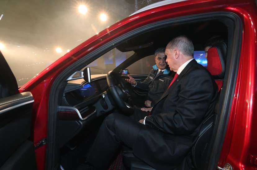 Η Άγκυρα συζητά με την Κίνα για κατασκευή ηλεκτρικών αυτοκινήτων στην Τουρκία, κάνοντας πέρα την ΕΕ