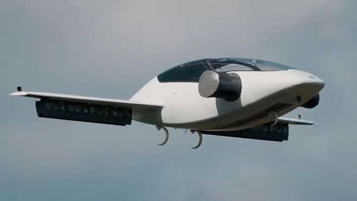 Ιπτάμενο ταξί έκανε πρώτη δοκιμαστική πτήση στη Βόρεια Καρολίνα των ΗΠΑ