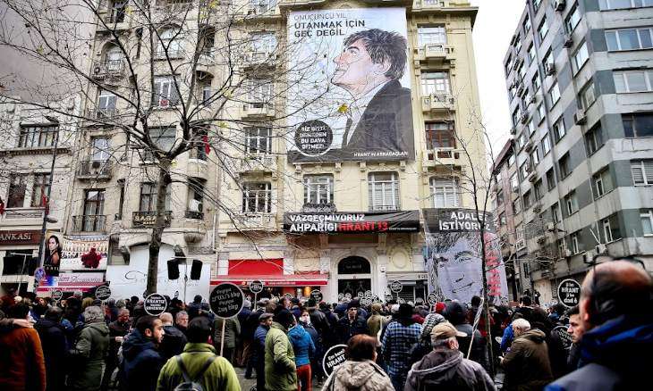 Κωνσταντινούπολη: Συγκέντρωση για τα 13 χρόνια από το θάνατο του Χραντ Ντινκ