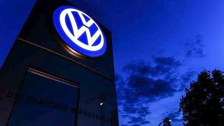 Η VW ανέβαλε για δεύτερη φορά την απόφαση να ανοίξει εργοστάσιο στη Τουρκία