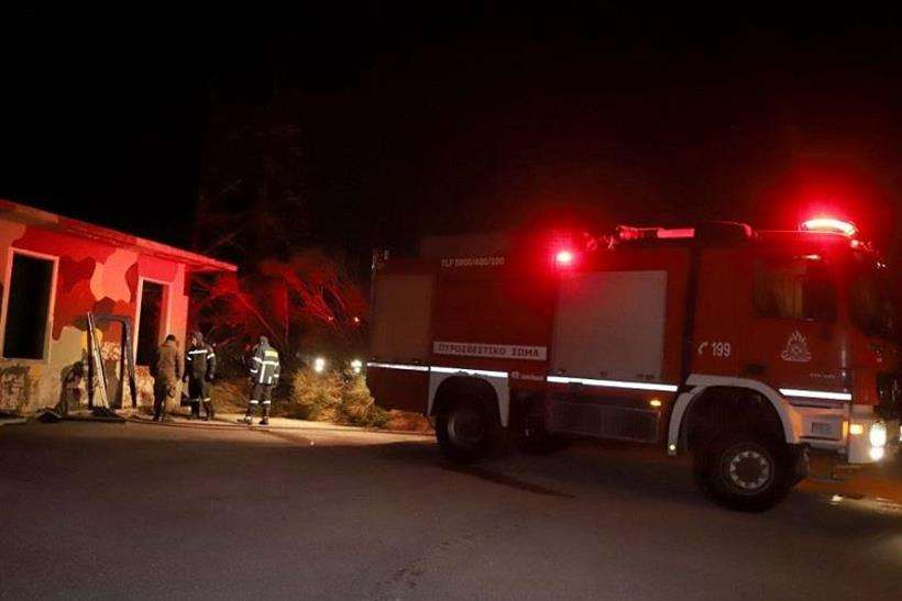 Λέσβος: Πυρκαγιά στην Καρυώνα