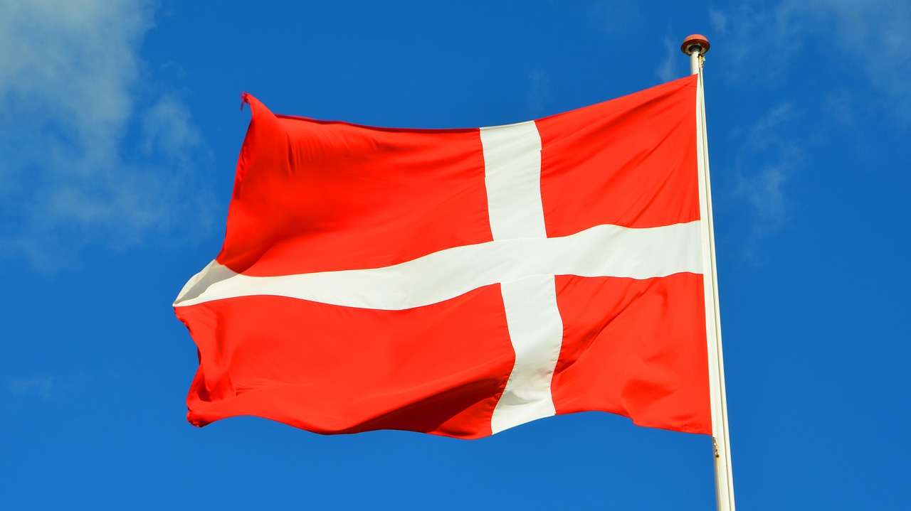 Η Δανία υπογράφει συμφωνία αμυντικής συνεργασίας με τις ΗΠΑ