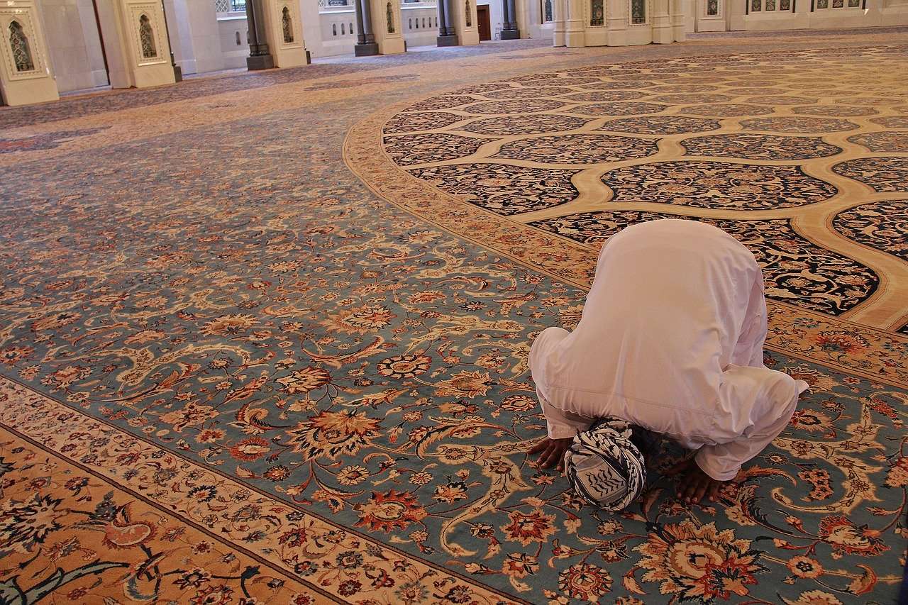 Γερμανία: Επιτρέπει στους μουεζίνηδες να καλούν σε προσευχή την Παρασκευή