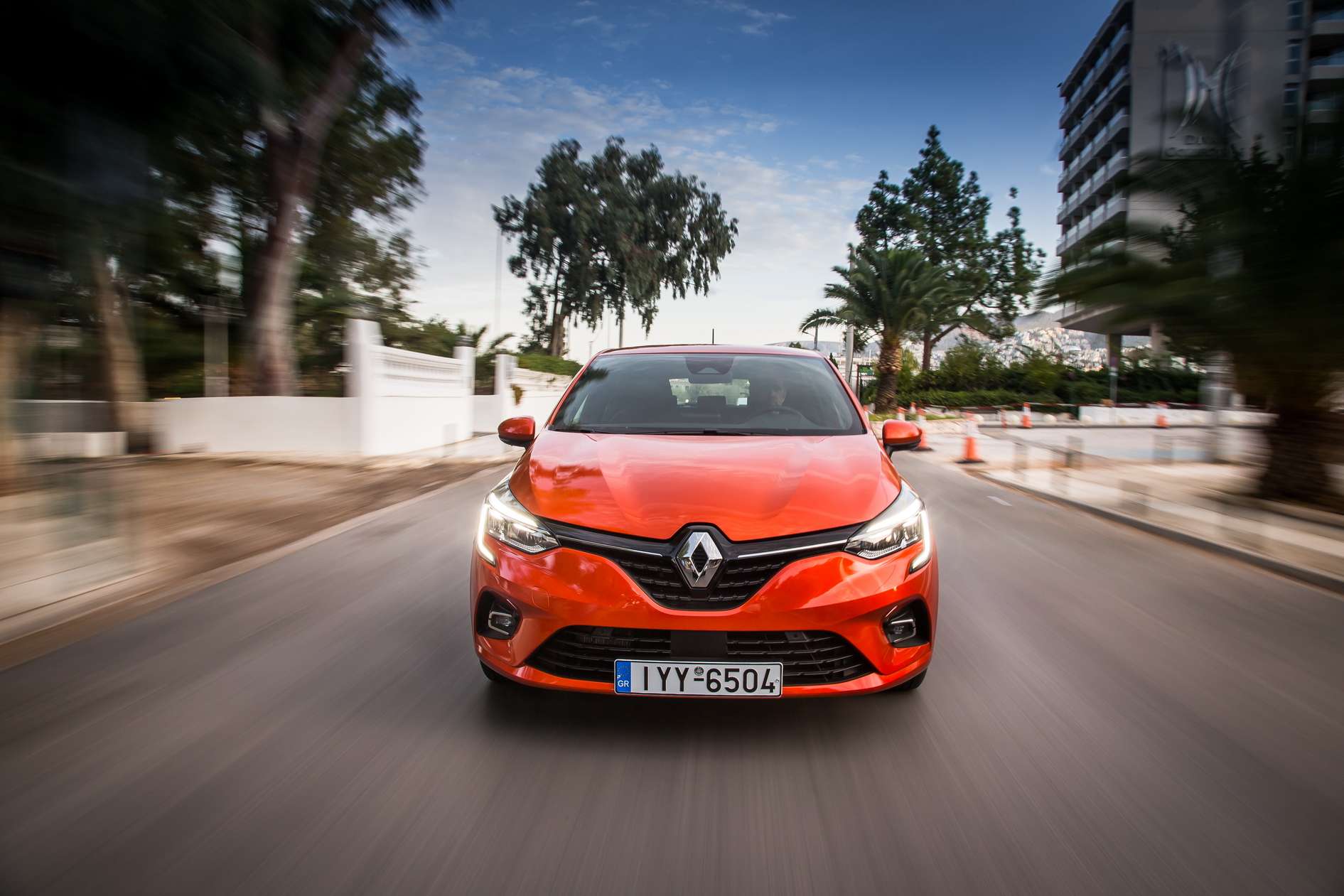 Tο Νέο Renault CLIO με DOUBLE BONUS και όφελος έως 1.500€