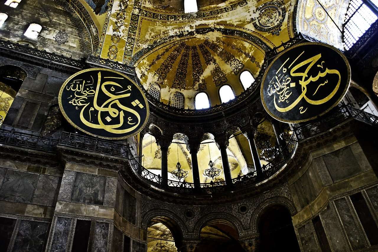 Η Τουρκία ξεκίνησε προετοιμασίες για το άνοιγμα της Αγίας Σοφίας ως τζαμί
