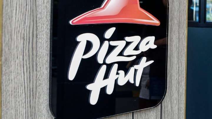 Pizza Hut τέλος στην Ελλάδα! Κλείνουν από σήμερα όλα τα καταστήματα της