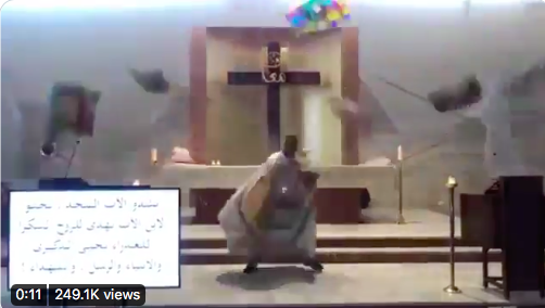 Βηρυτός: Βίντεο μέσα από εκκλησία τη στιγμή της έκρηξης!
