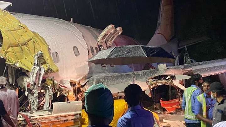 Ινδία αεροπορικό δυστήχημα: Τουλάχιστον 15 οι νεκροί