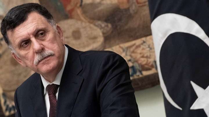 Λιβύη: Φεύγει ο Σάρατζ με τον Τσαβούσογλου να μιλά για συμφωνία Ρωσίας-Τουρκίας