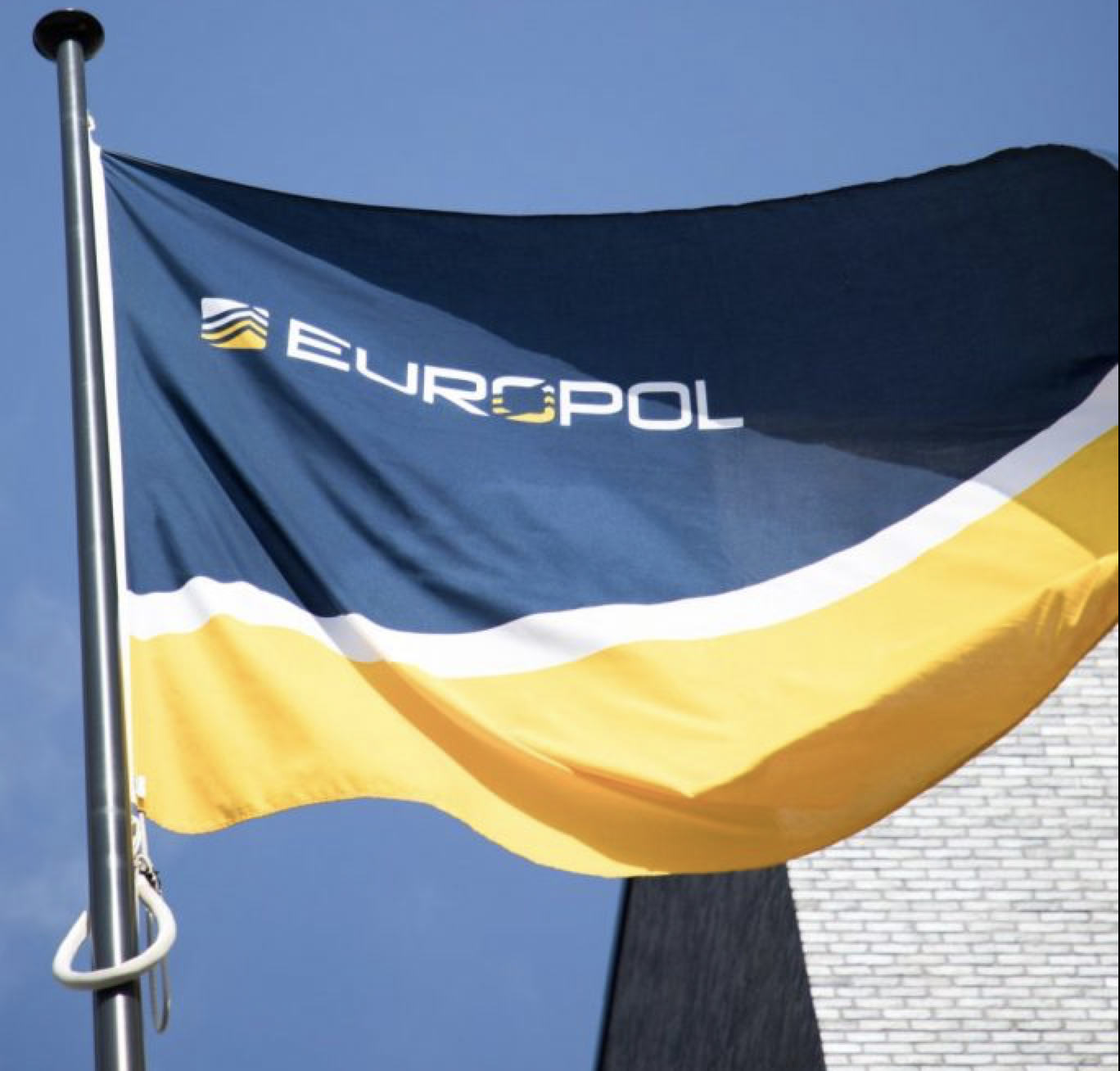 Η εξέλιξη της Europol έναντι του διεθνούς οργανωμένου εγκλήματος και της τρομοκρατίας