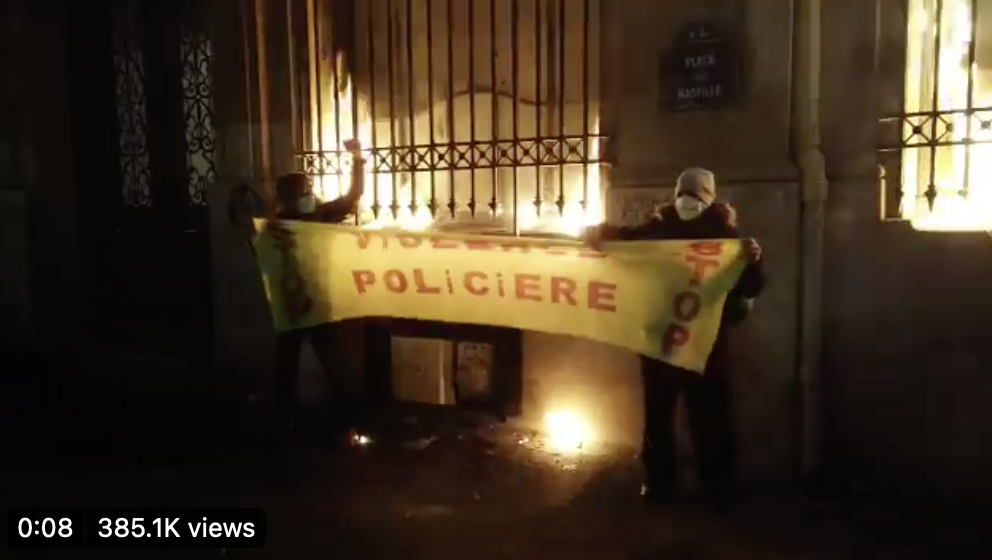 Γαλλία: Οι άνθρωποι του Τύπου στο δρόμο έχοντας δίπλα τους τον κόσμο κι απέναντι το βία της κυβέρνησης