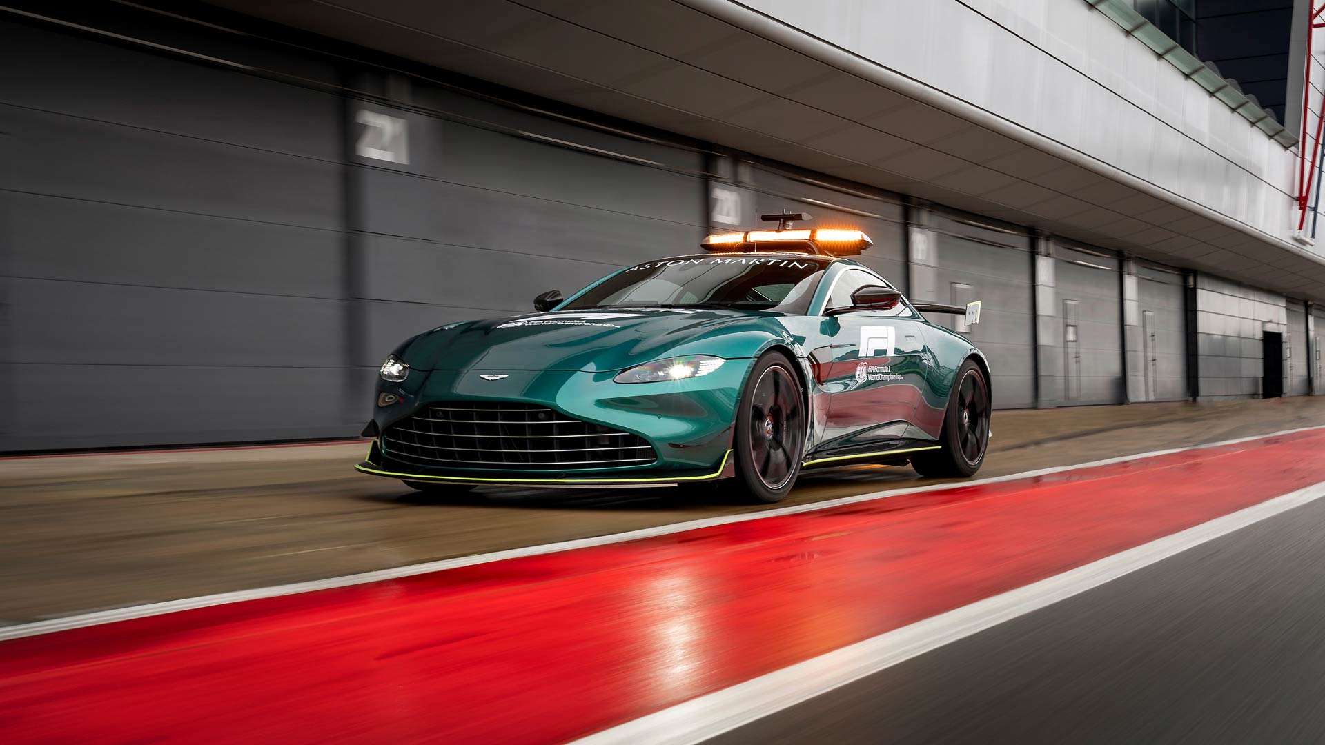 H Aston Martin Vantage γίνεται το αυτοκίνητο ασφαλείας στη Φόρμουλα 1